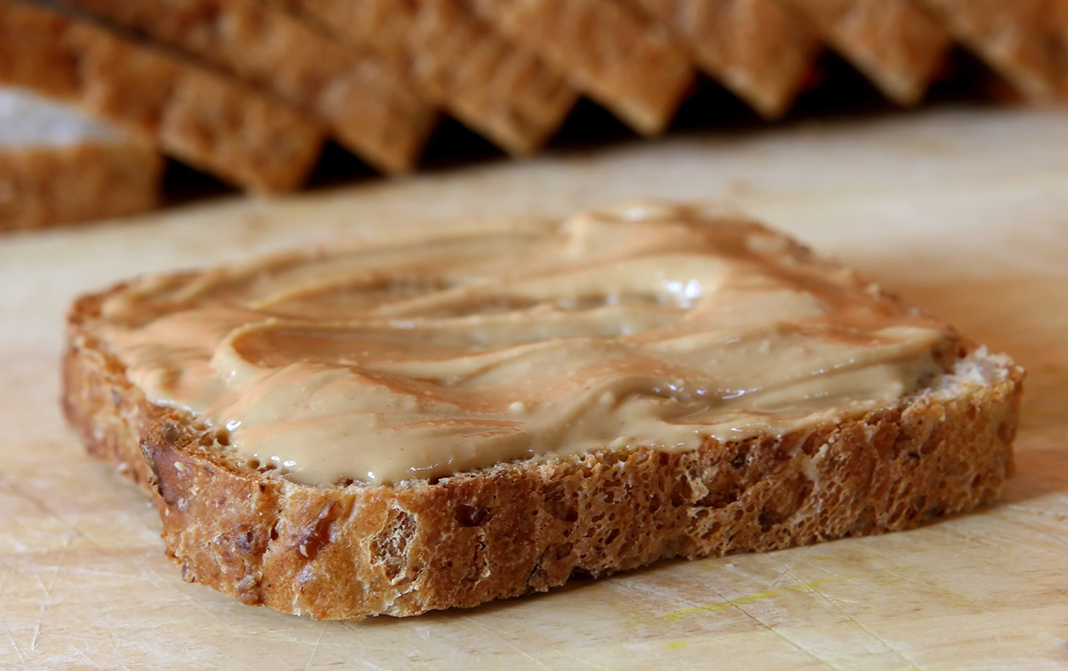 Julie's Peanut Butter Sandwich Size 180g — Shopping-D Service Platform