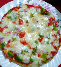 No-Oven Yummy Veg....Pan Pizza Recipe