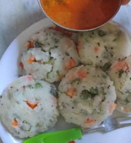 Suji Poha vegetable idli Recipe